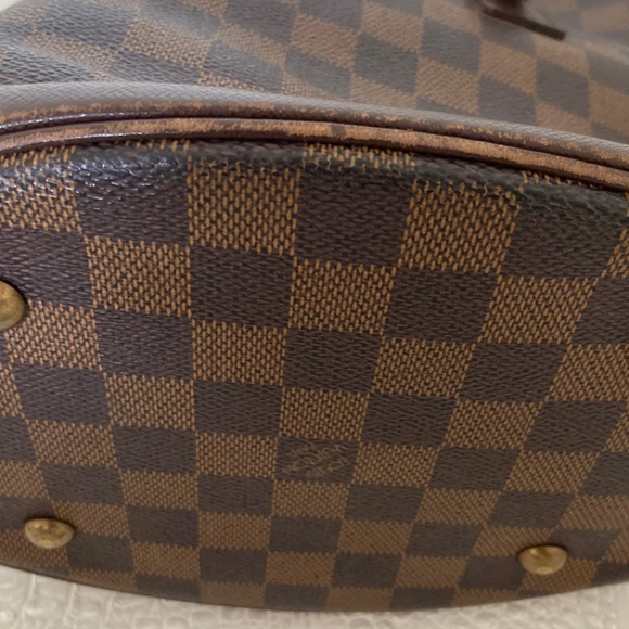 Louis Vuitton bucket bag - Picture 2 of 2